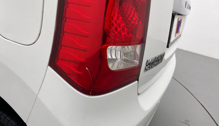 2018 Maruti Wagon R 1.0 VXI, Petrol, Manual, 27,587 km, Left tail light - Minor scratches