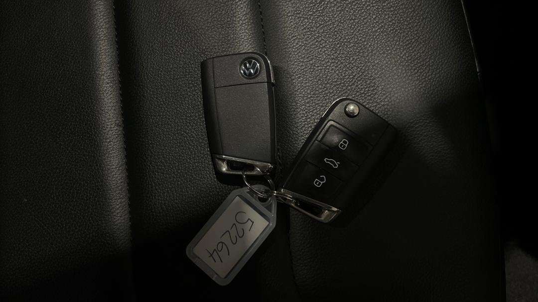 2021 Volkswagen Tiguan 132tsi Life, Automatic, 61764 km, Key Close-up