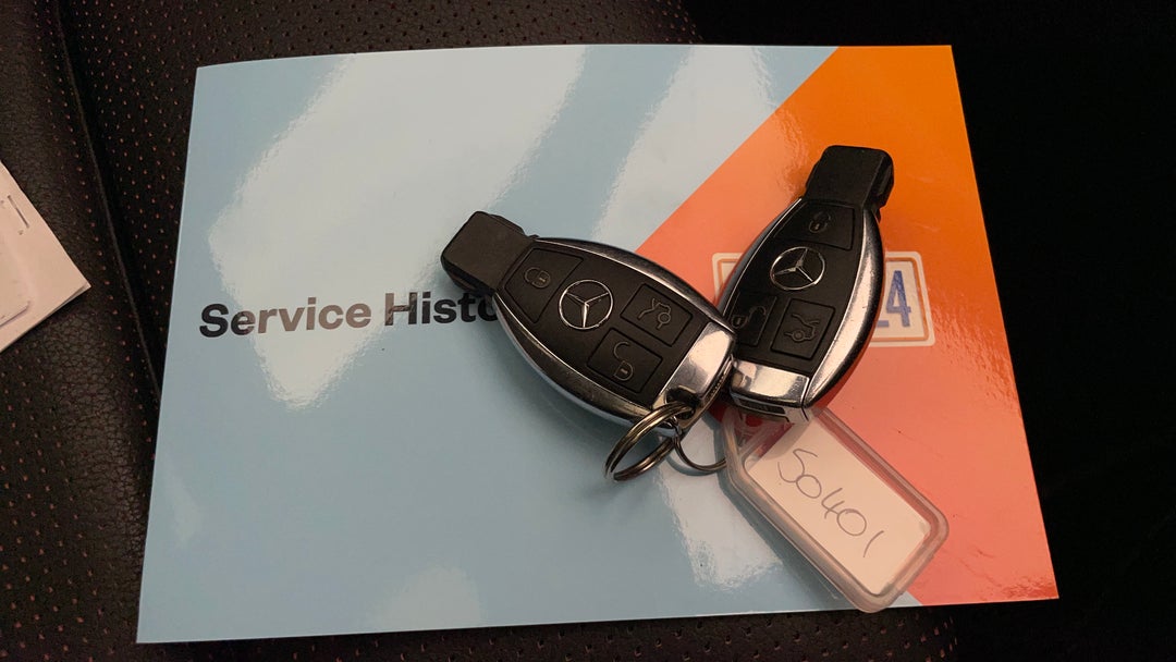 2019 Mercedes-benz GLA 180, Automatic, 64247 km, Key Close-up