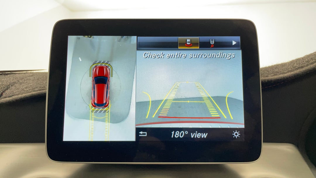 2019 Mercedes-benz GLA 180, Automatic, 64247 km, Parking Camera