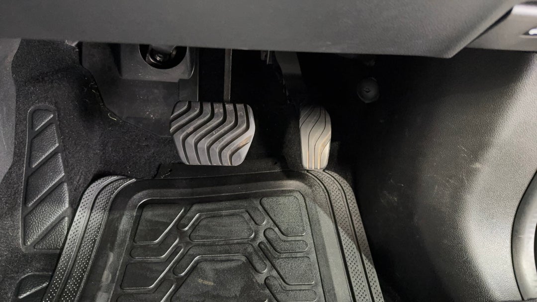 Pedals and Footmat