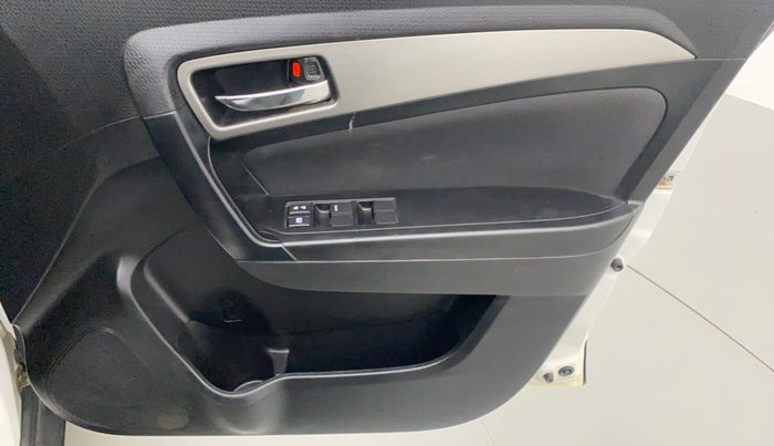 2018 Maruti Vitara Brezza ZDI PLUS, Diesel, Manual, 48,642 km, Driver Side Door Panels Control