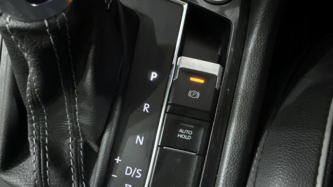 2019 Volkswagen Tiguan Allspace 162 Tsi Highline, Automatic, 63317 km, Handbrake