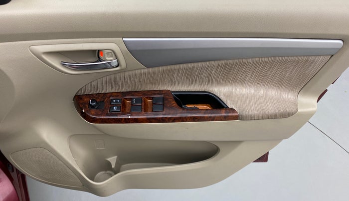 2013 Maruti Ertiga VDI ABS, Diesel, Manual, 36,967 km, Driver Side Door Panels Control