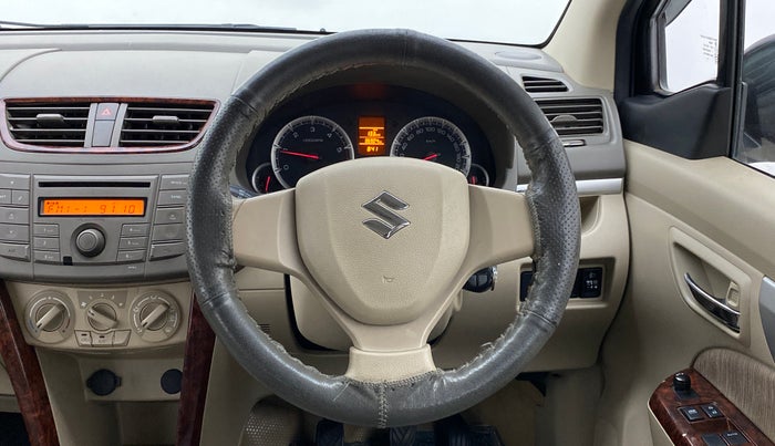 2013 Maruti Ertiga VDI ABS, Diesel, Manual, 36,967 km, Steering Wheel Close Up