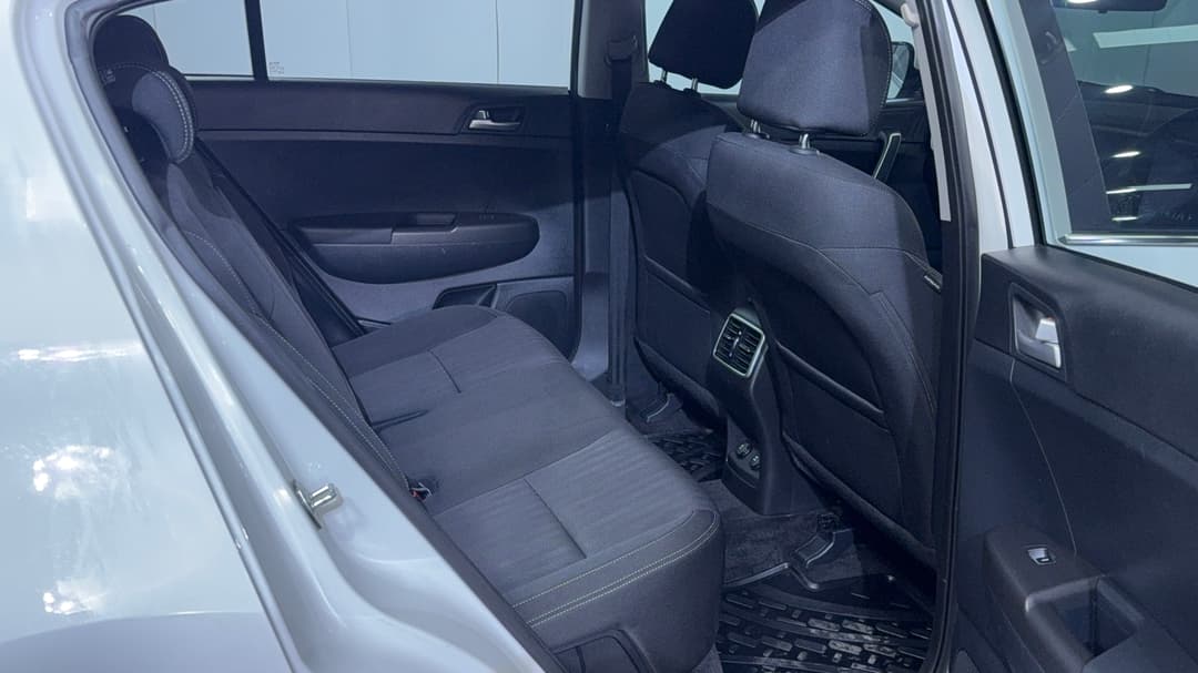 2021 Kia Sportage S (AWD), Automatic, 80054 km, Right Side Rear Door Cabin View