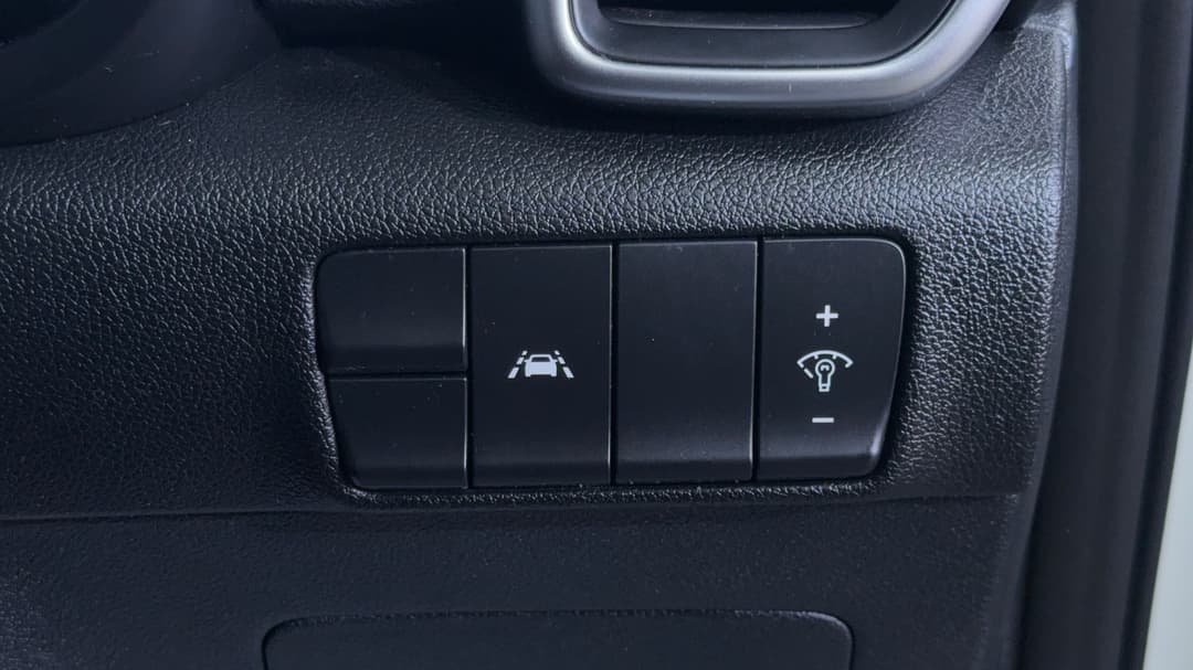 2021 Kia Sportage S (AWD), Automatic, 80054 km, Utility Switches/Buttons