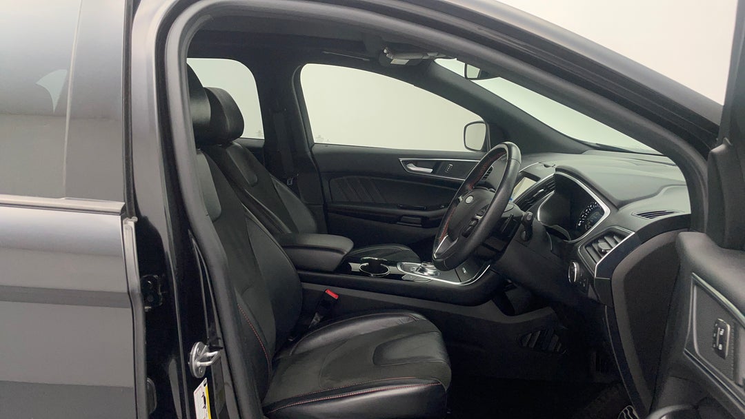 2019 Ford Endura St-line (fwd), Automatic, 33811 km, Right Side Front Door Cabin View