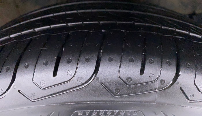 2018 Honda City VX MT PETROL, Petrol, Manual, 47,316 km, Right Front Tyre Tread