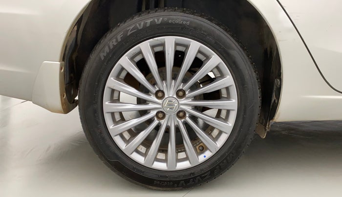 2018 Maruti Ciaz ALPHA DIESEL 1.3, Diesel, Manual, 99,927 km, Right Rear Wheel