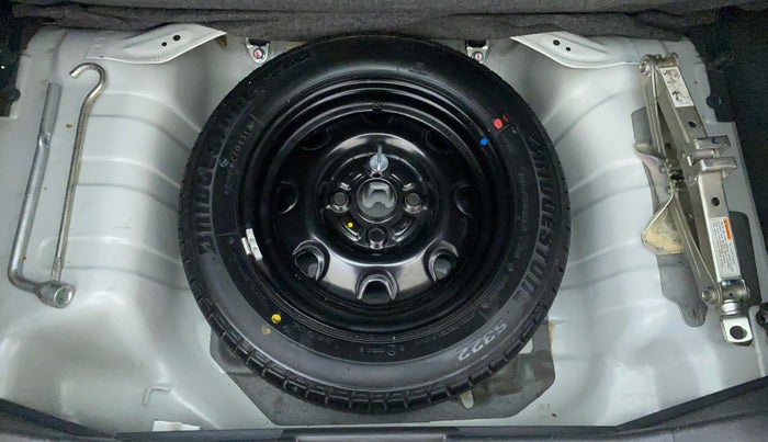 2017 Maruti Alto K10 VXI P, Petrol, Manual, 17,812 km, Spare Tyre