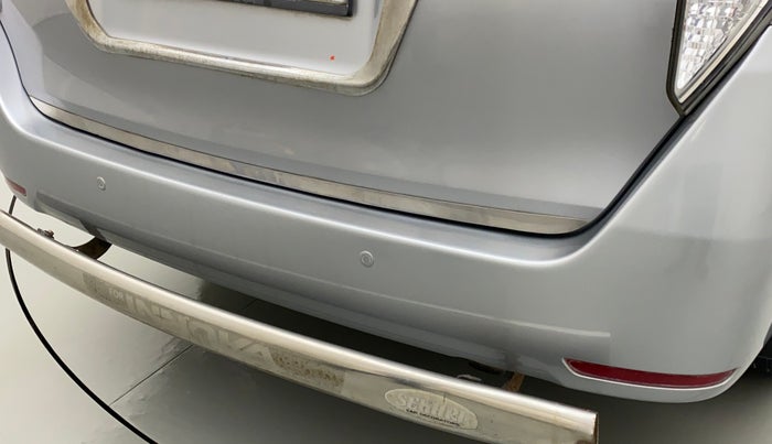 2018 Toyota Innova Crysta 2.4 GX 7 STR, Diesel, Manual, 80,542 km, Rear bumper - Minor damage