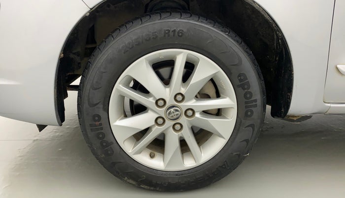 2018 Toyota Innova Crysta 2.4 GX 7 STR, Diesel, Manual, 80,542 km, Left Front Wheel