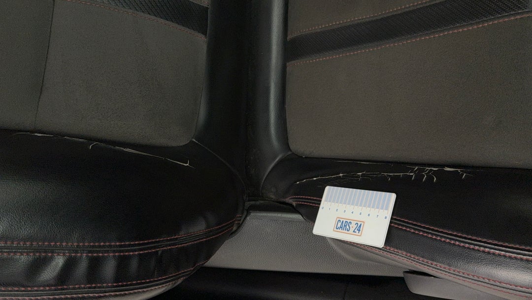 Seats Front RHS Wear