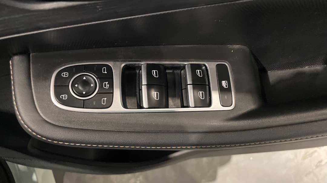 2023 Chery Omoda 5 Bx (basic Version), Automatic, 30905 km, Drivers Side Door Panel Controls