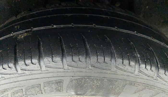 2017 Maruti Vitara Brezza LDI, Diesel, Manual, 53,669 km, Left Rear Tyre Tread