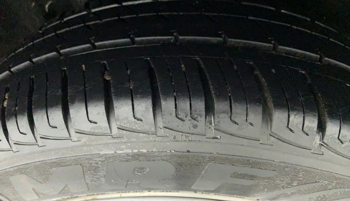 2017 Maruti Vitara Brezza LDI, Diesel, Manual, 53,669 km, Right Rear Tyre Tread