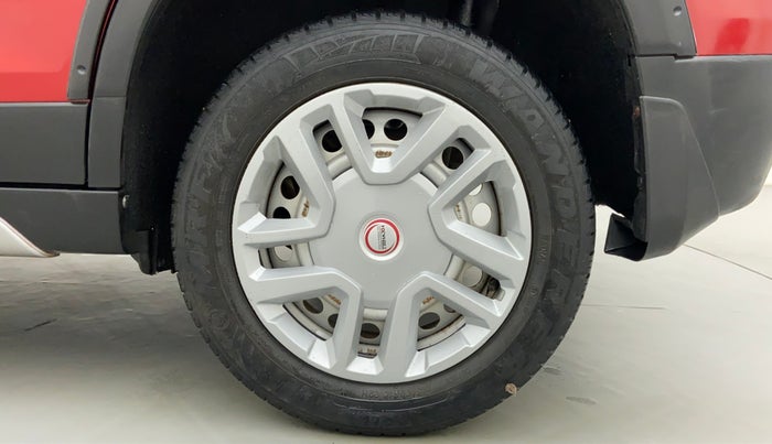 2017 Maruti Vitara Brezza LDI, Diesel, Manual, 53,669 km, Left Rear Wheel