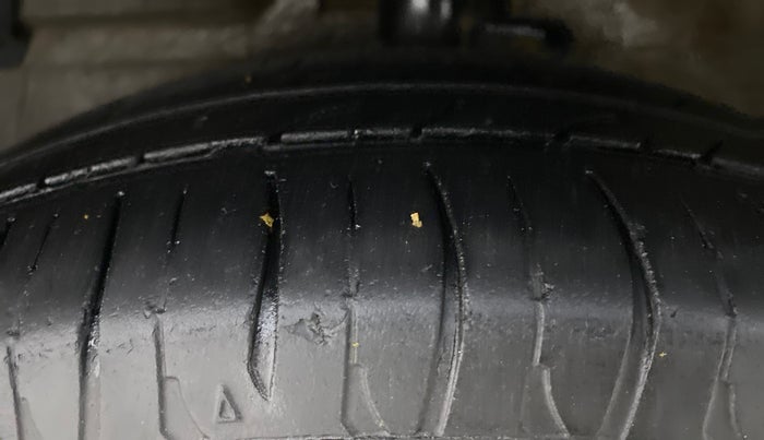 2019 Maruti Celerio VXI CNG OPT, CNG, Manual, 89,601 km, Left Front Tyre Tread