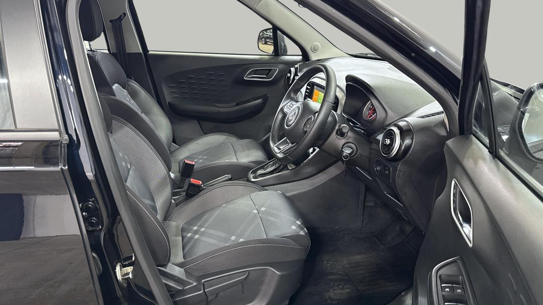 2024 MG Mg3 Auto Core, Automatic, 17346 km, Right Side Front Door Cabin View