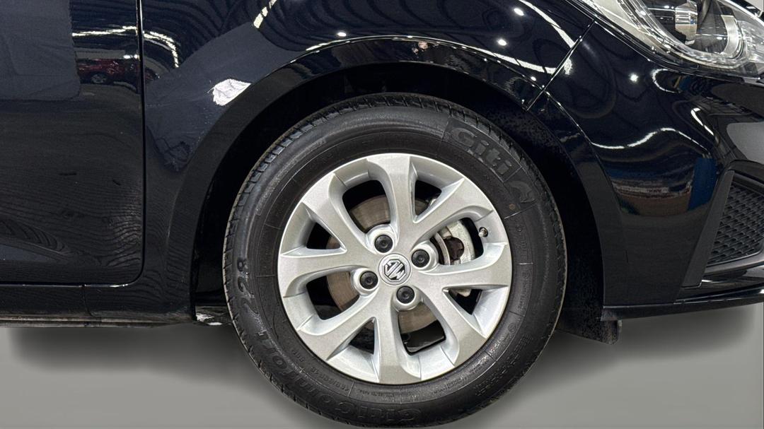 2024 MG Mg3 Auto Core, Automatic, 17346 km, Right Front Wheel