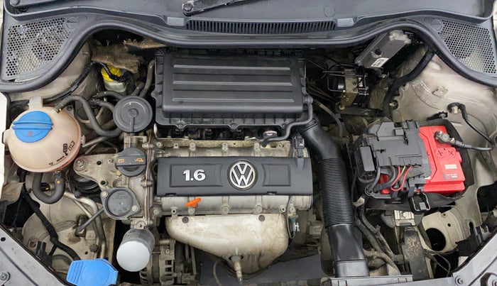 2011 Volkswagen Vento HIGHLINE 1.6 MPI, Petrol, Manual, 58,404 km, Open Bonet