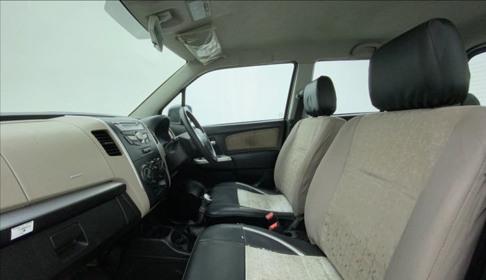 2015 Maruti Wagon R 1.0 VXI, Petrol, Manual, 64,709 km, Right Side Front Door Cabin
