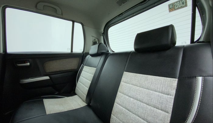 2015 Maruti Wagon R 1.0 VXI, Petrol, Manual, 64,709 km, Right Side Rear Door Cabin