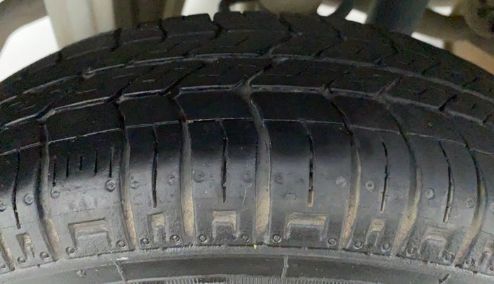 2018 Maruti Alto 800 LXI, Petrol, Manual, 35,256 km, Right Rear Tyre Tread