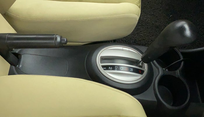 2015 Honda Amaze 1.2L I-VTEC VX AT, Petrol, Automatic, 37,372 km, Gear Lever