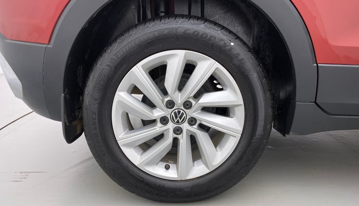 2022 Volkswagen TAIGUN HIGHLINE 1.0 TSI AT, Petrol, Automatic, 6,856 km, Right Rear Wheel