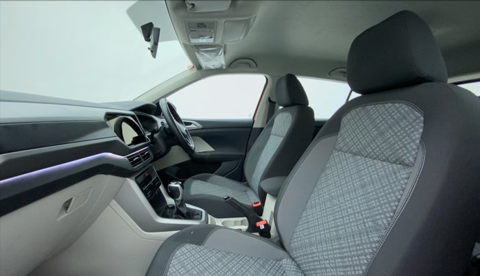 2022 Volkswagen TAIGUN HIGHLINE 1.0 TSI AT, Petrol, Automatic, 6,856 km, Right Side Front Door Cabin