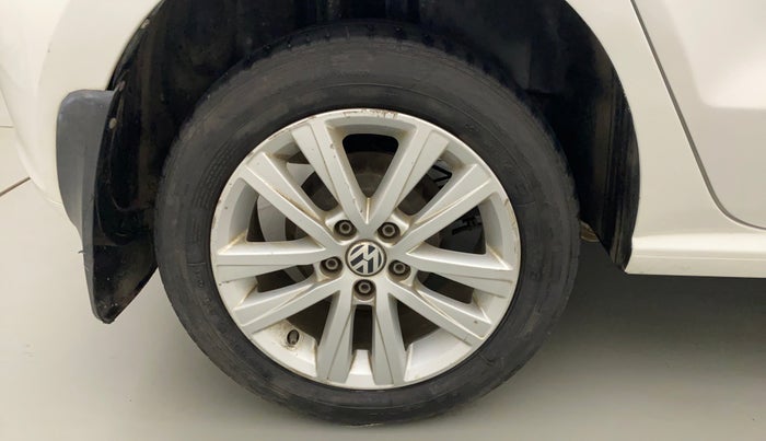2013 Volkswagen Polo HIGHLINE1.2L, Petrol, Manual, 55,078 km, Right Rear Wheel