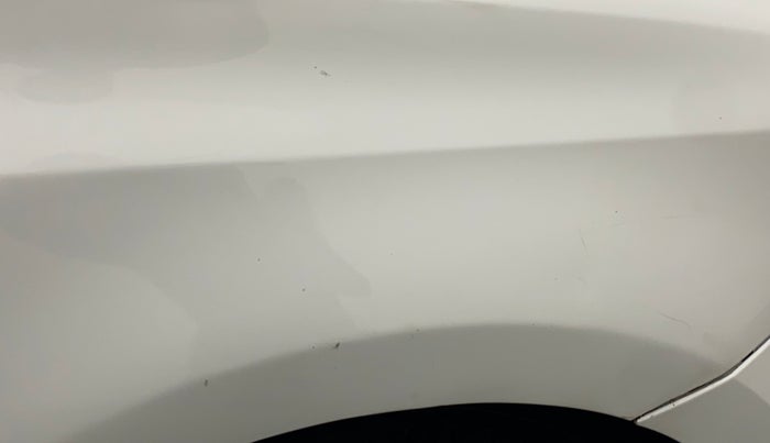 2013 Volkswagen Polo HIGHLINE1.2L, Petrol, Manual, 55,078 km, Right fender - Paint has minor damage
