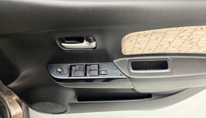 2017 Maruti Wagon R 1.0 VXI OPT AMT, Petrol, Automatic, Driver Side Door Panels Control