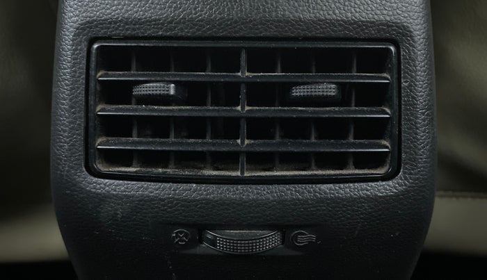 2014 Hyundai Elite i20 SPORTZ 1.2, Petrol, Manual, 1,00,256 km, Rear AC Vents