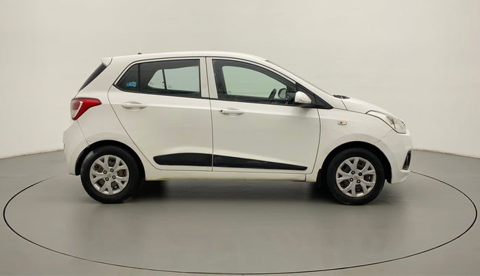 2016 Hyundai Grand i10 MAGNA 1.2 KAPPA VTVT, CNG, Manual, 94,950 km, Right Side View