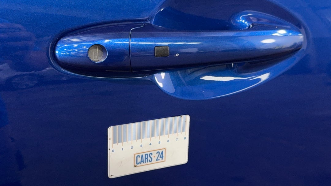 2021 GWM Ute Cannon (4x4), Automatic, 49043 km, Door Handles Front RHS Chip