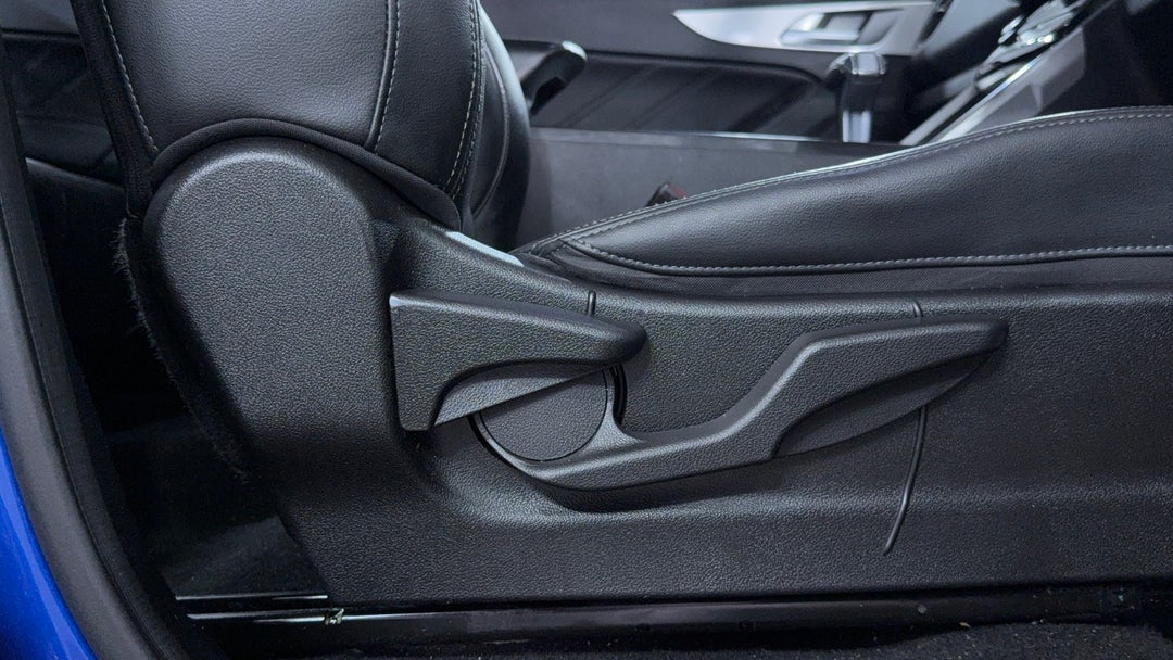 2021 GWM Ute Cannon (4x4), Automatic, 49043 km, Drivers Side Adjustment Panel