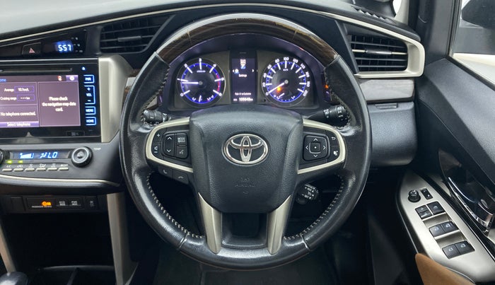 2017 Toyota Innova Crysta 2.8 ZX AT 7 STR, Diesel, Automatic, 1,09,648 km, Steering Wheel Close Up