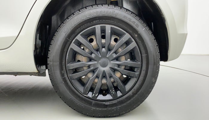 2017 Maruti Swift VXI D, Petrol, Manual, 34,703 km, Left Rear Wheel