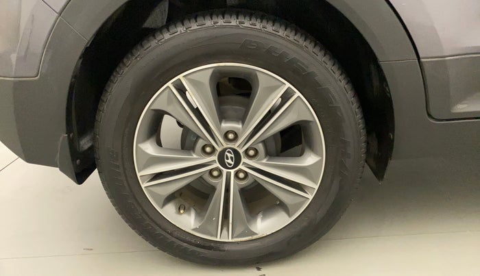 2017 Hyundai Creta SX PLUS AT 1.6 PETROL, Petrol, Automatic, 90,305 km, Right Rear Wheel