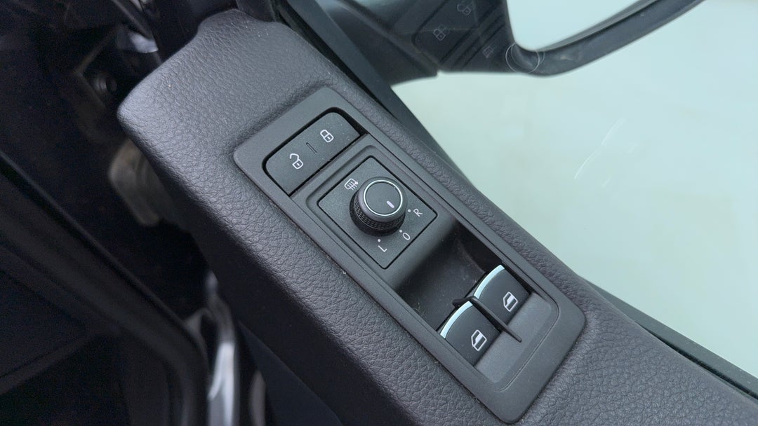 Drivers Side Door Panel Controls