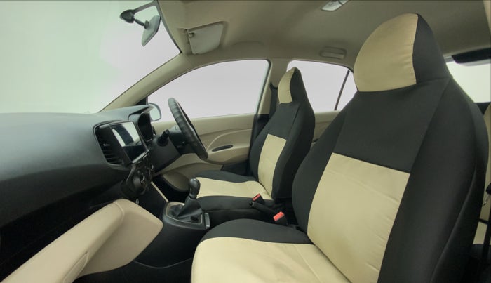 2020 Hyundai NEW SANTRO ERA 1.1, Petrol, Manual, 5,673 km, Right Side Front Door Cabin