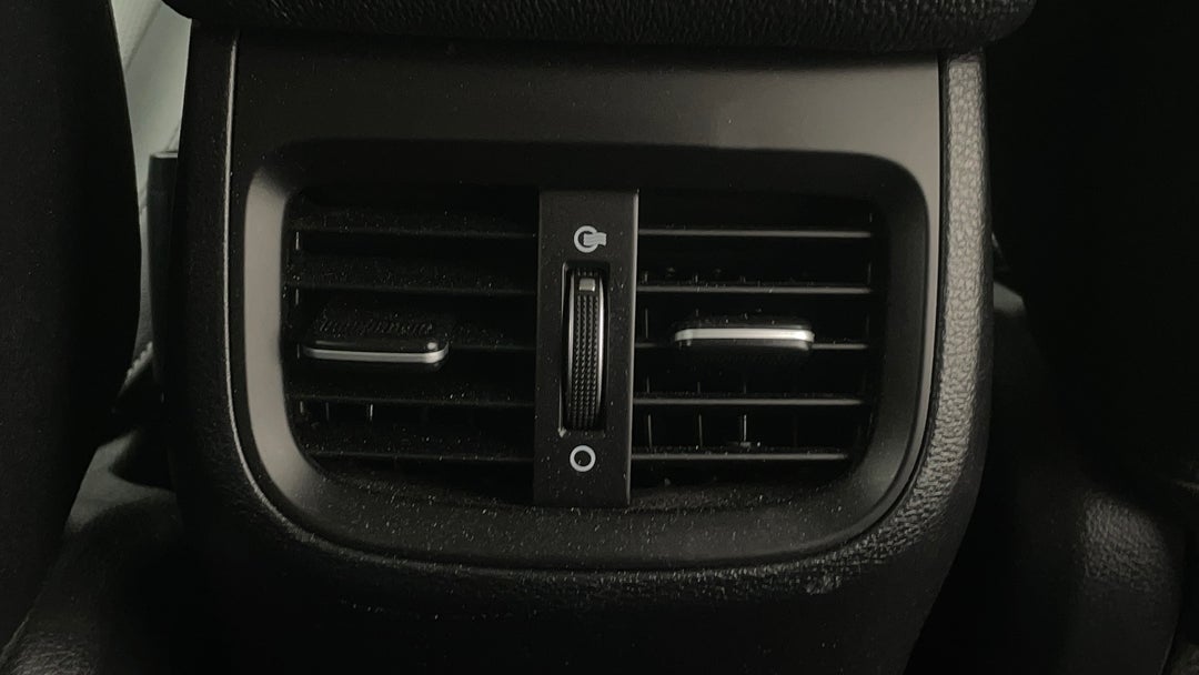 Rear A/C Vent