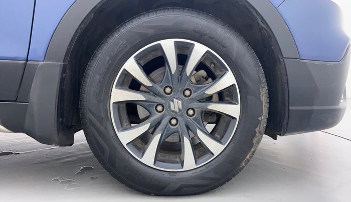 2017 Maruti S Cross ZETA SHVS, Diesel, Manual, 81,016 km, Right Front Tyre