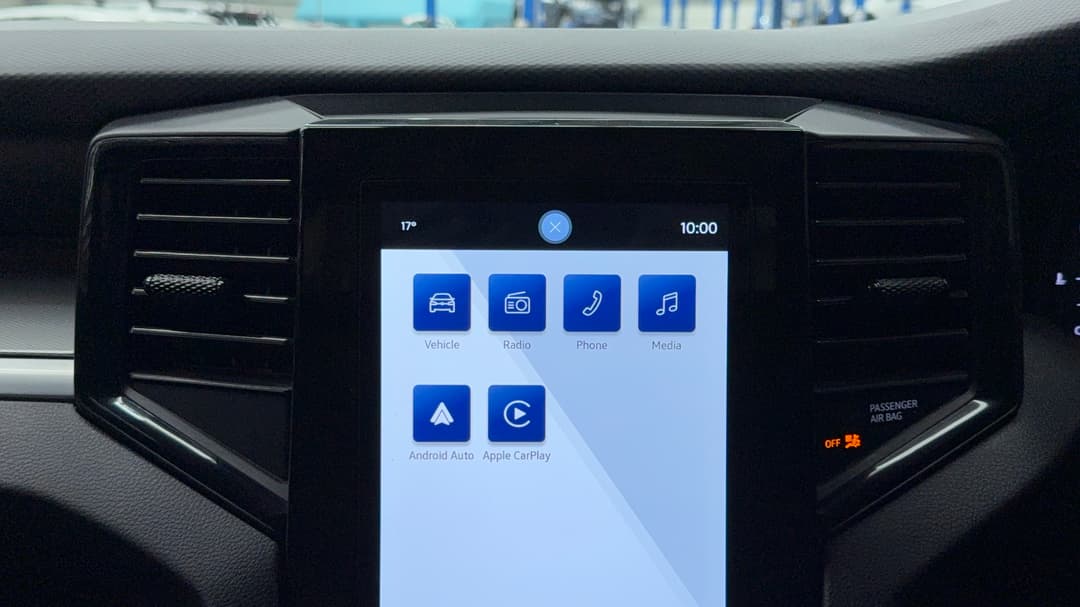 2023 Volkswagen Amarok Life Tdi500 4motion, Automatic, 27695 km, Android/Apple Car Play