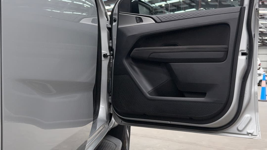 2023 Volkswagen Amarok Life Tdi500 4motion, Automatic, 27695 km, Speaker View