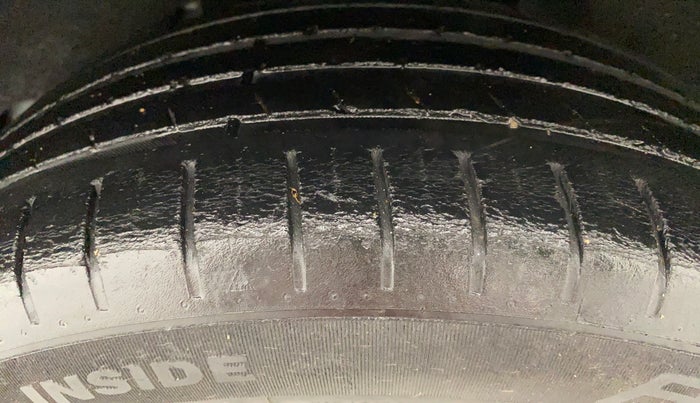 2019 Maruti Baleno ZETA 1.2 K12, Petrol, Manual, 45,482 km, Left Rear Tyre Tread