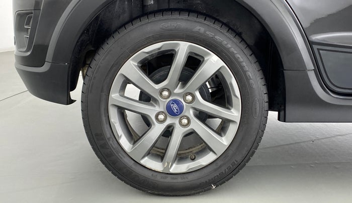 2019 Ford FREESTYLE TITANIUM + 1.2 TI-VCT, Petrol, Manual, 22,268 km, Right Rear Wheel